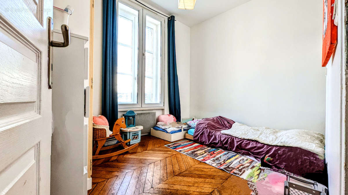 Appartement à SAINT-DENIS