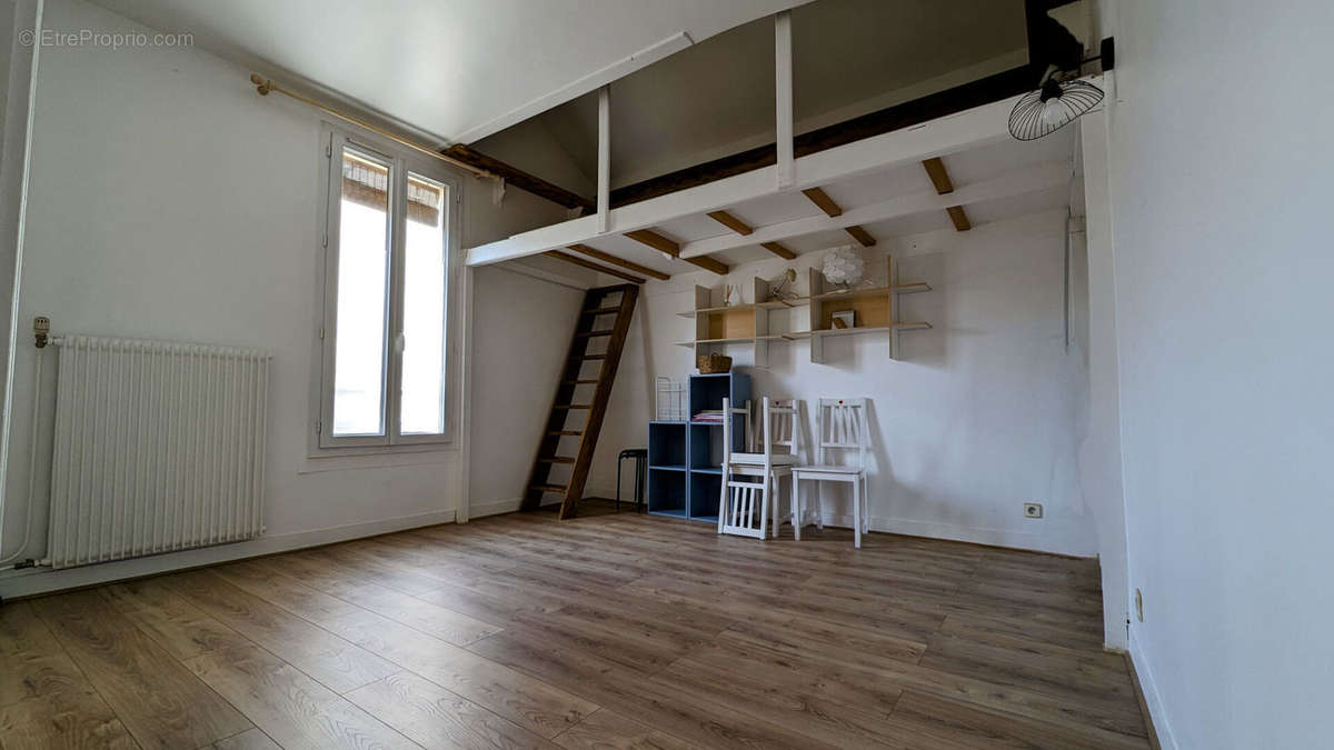 Appartement à SAINT-DENIS