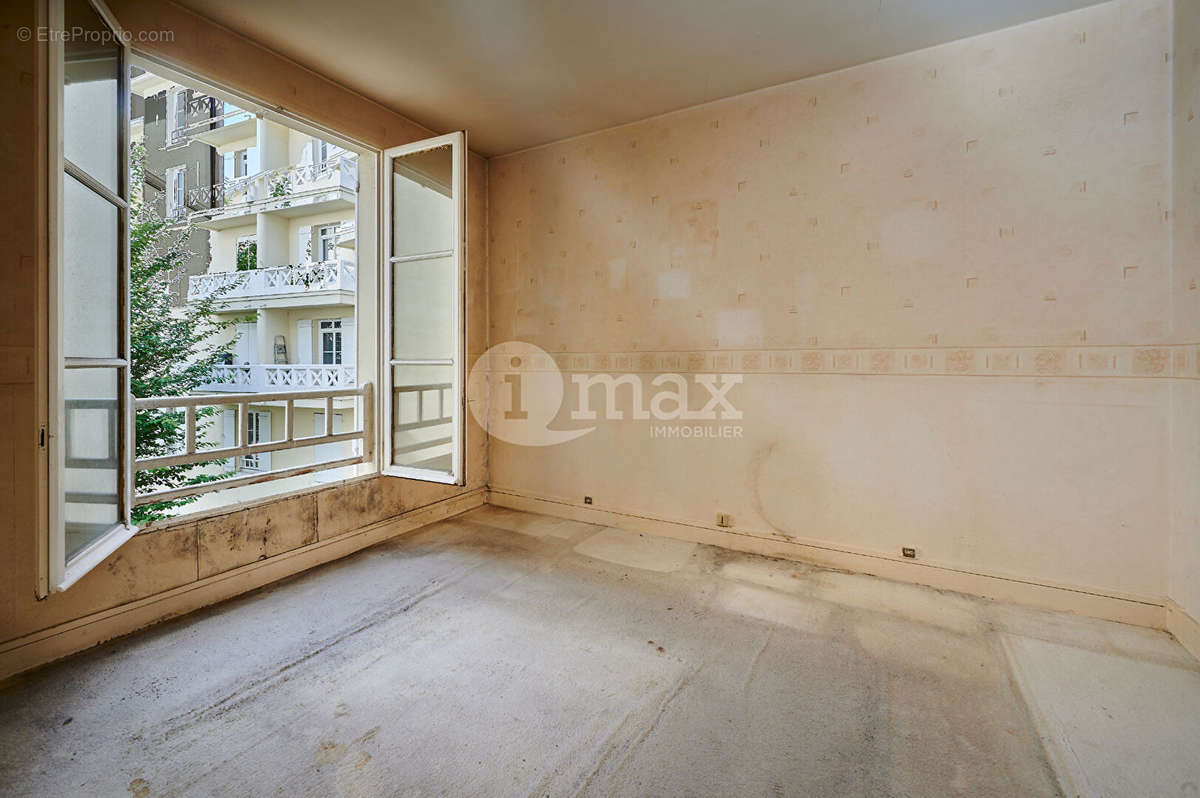 Appartement à COLOMBES