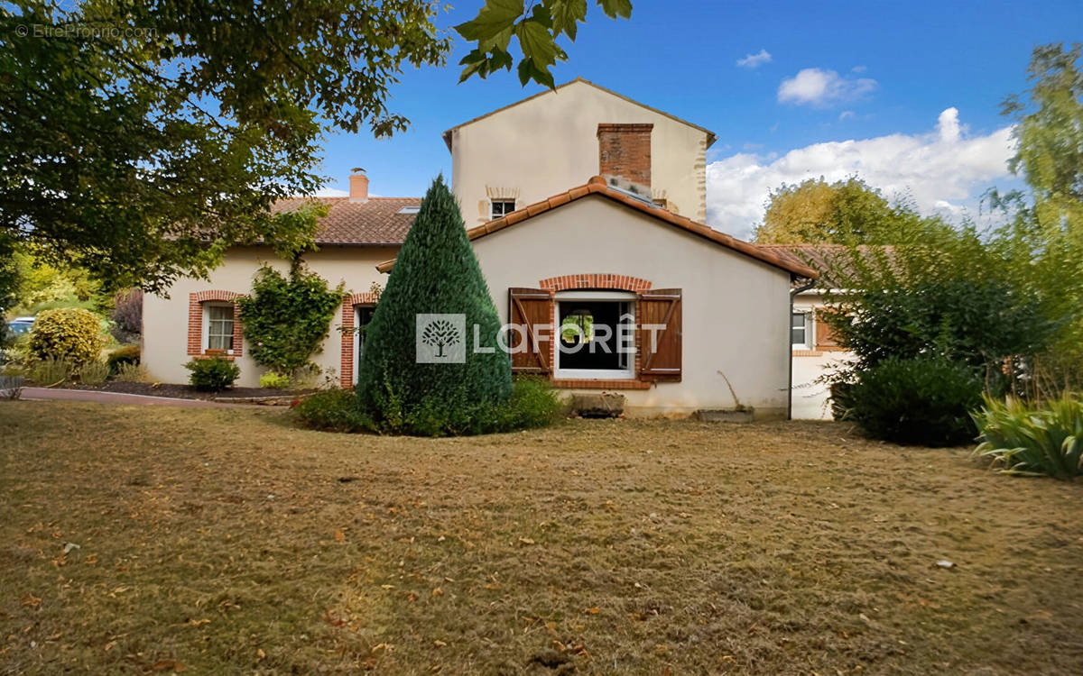 Maison à CHEMILLE