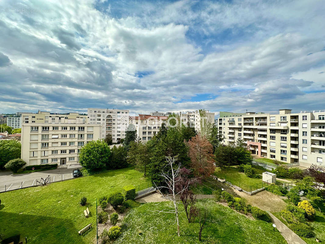 Appartement à LYON-7E