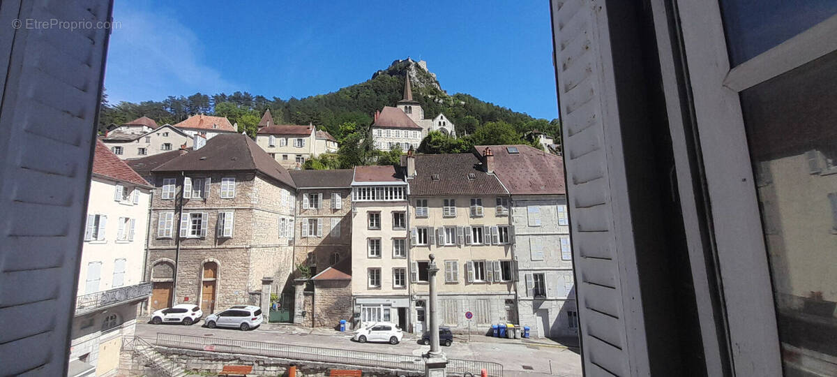 Appartement à SALINS-LES-BAINS