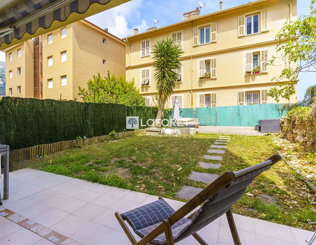 Appartement à BEAUSOLEIL