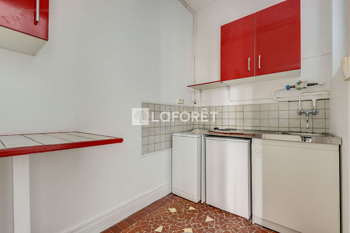 Appartement à PARIS-20E