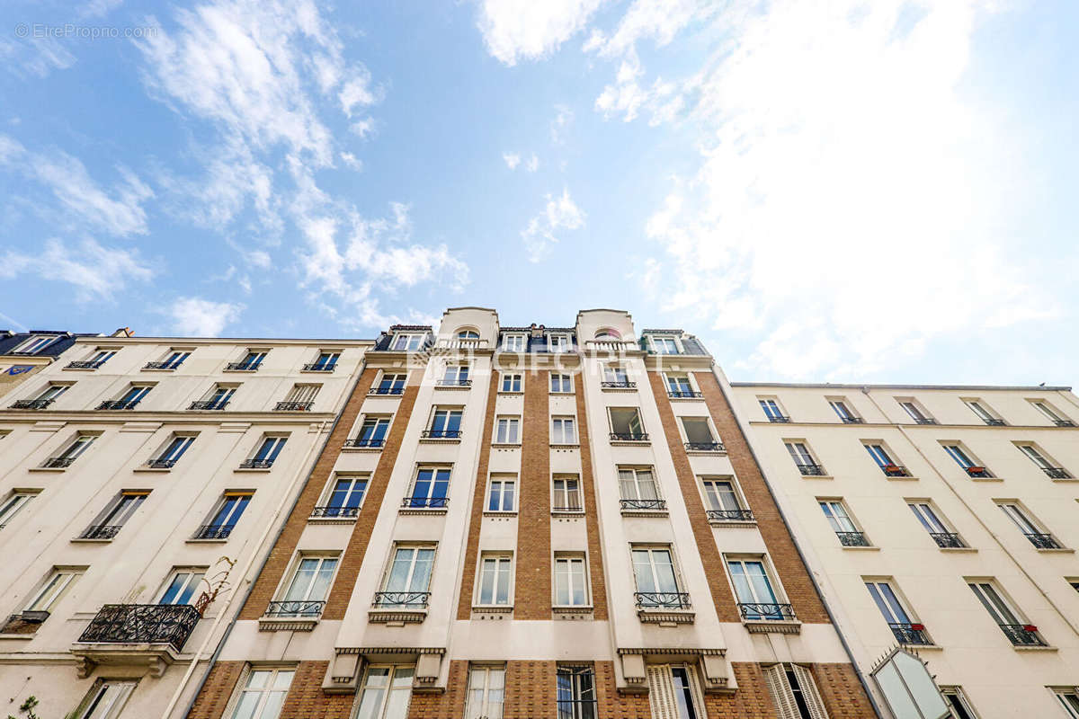 Appartement à PARIS-20E