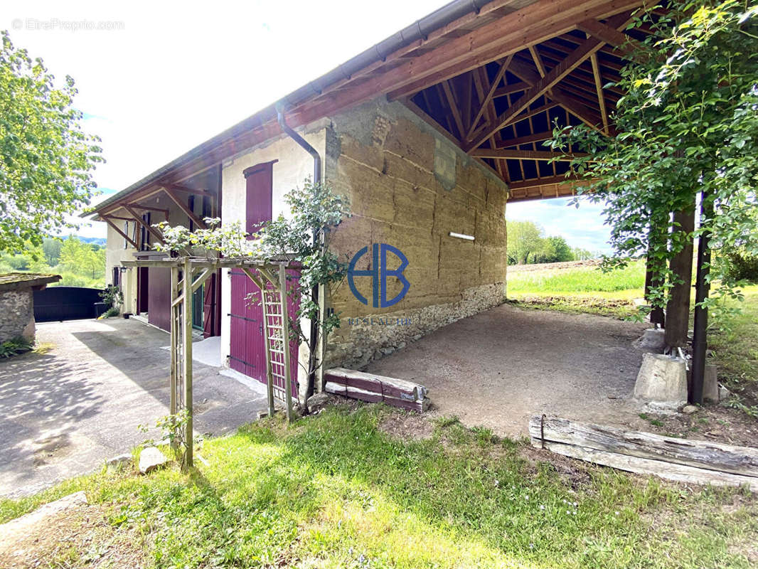 Maison à LE PONT-DE-BEAUVOISIN