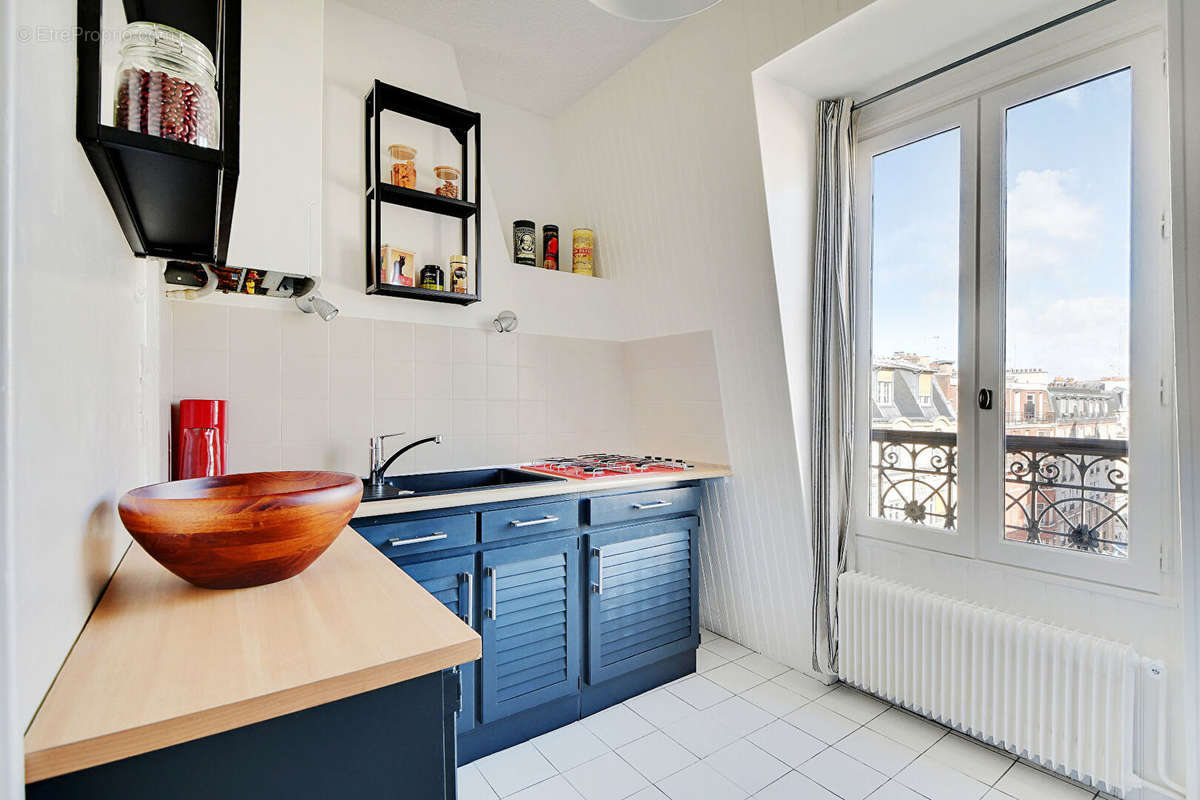 Appartement à PARIS-11E