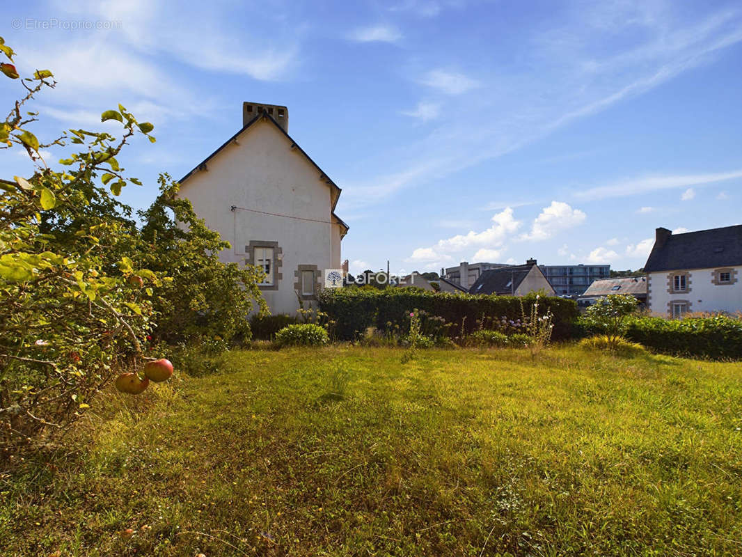 Maison à PLESTIN-LES-GREVES