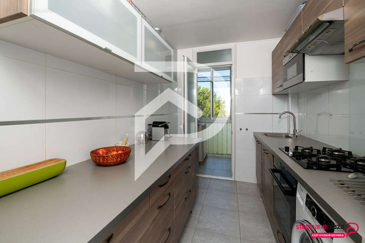 Appartement à MARSEILLE-8E