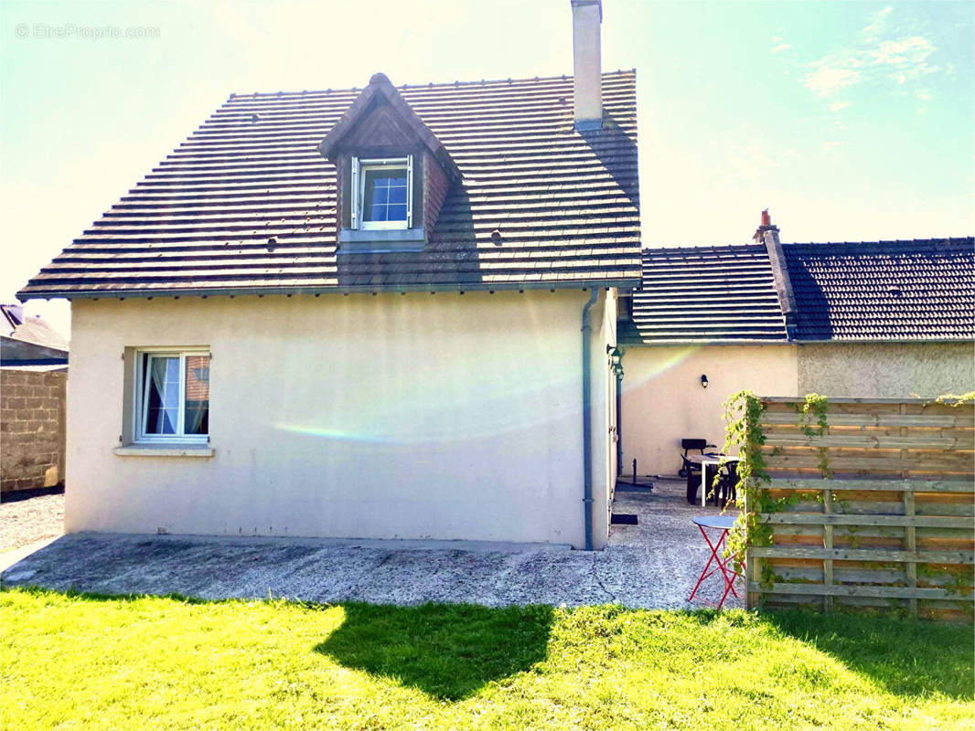 Maison à FONTENAY-LE-MARMION