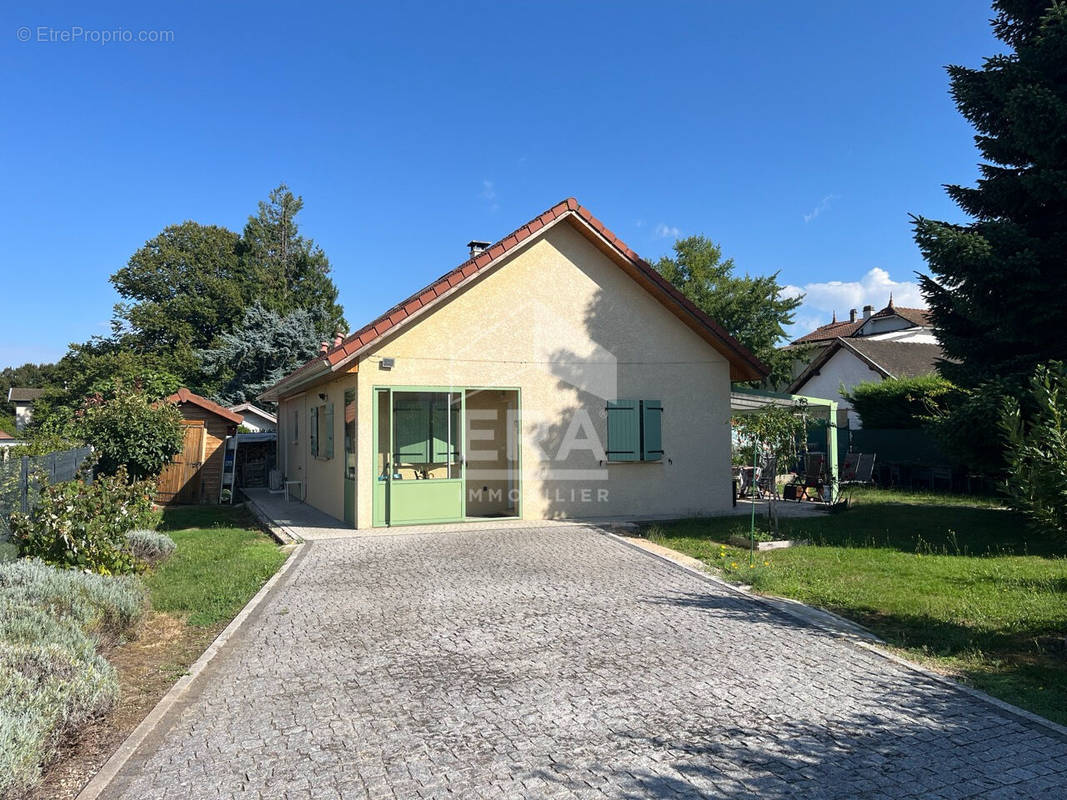 Maison à SAINT-ANDRE-LE-GAZ