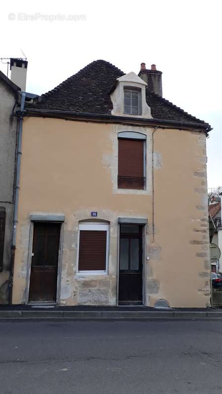 Appartement à MONTBARD