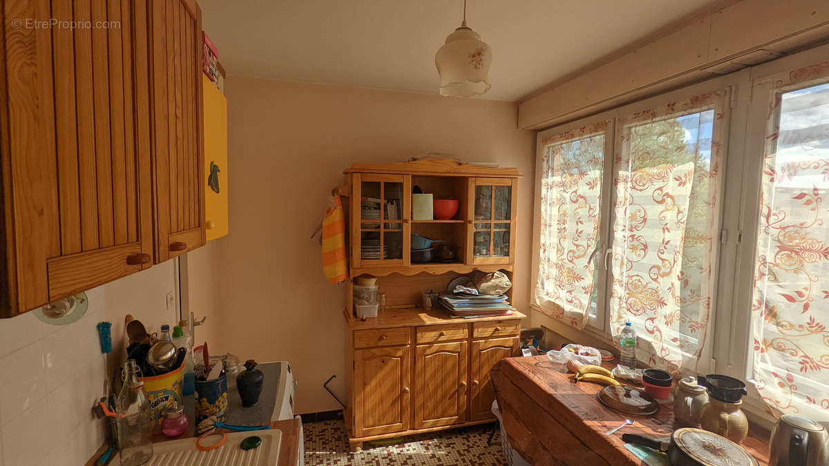 Appartement à CHENOVE