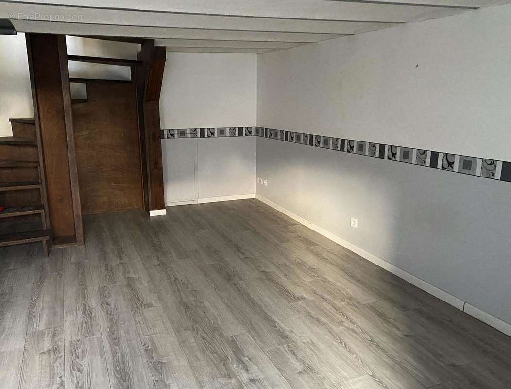 APPT 2 - Appartement à ALLOGNY