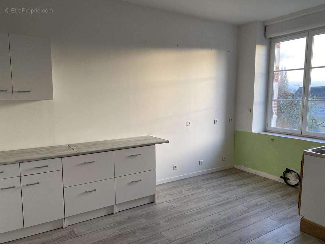 APPT 2 - Appartement à ALLOGNY