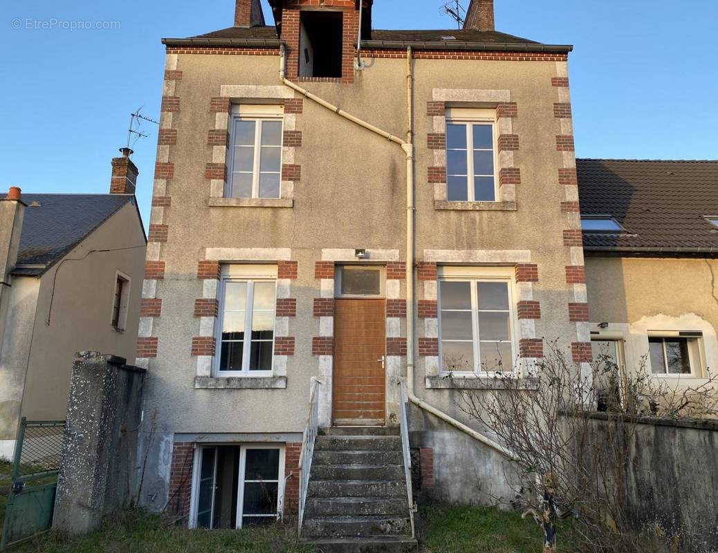 Appartement à ALLOGNY