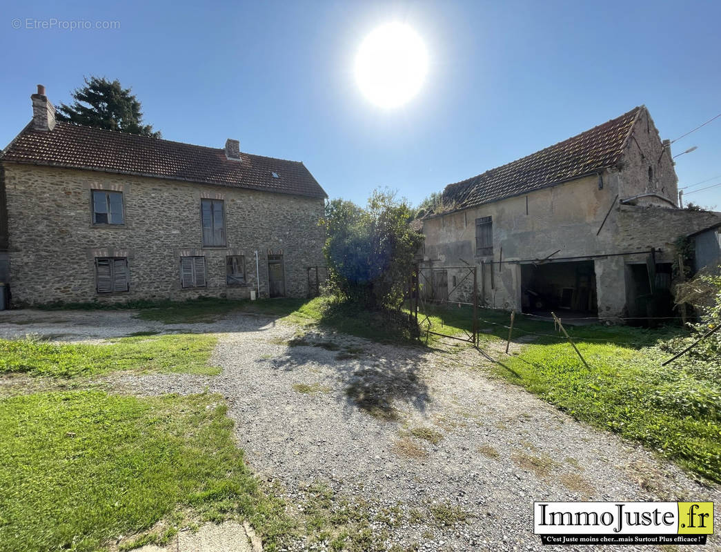 Maison à BEUVARDES