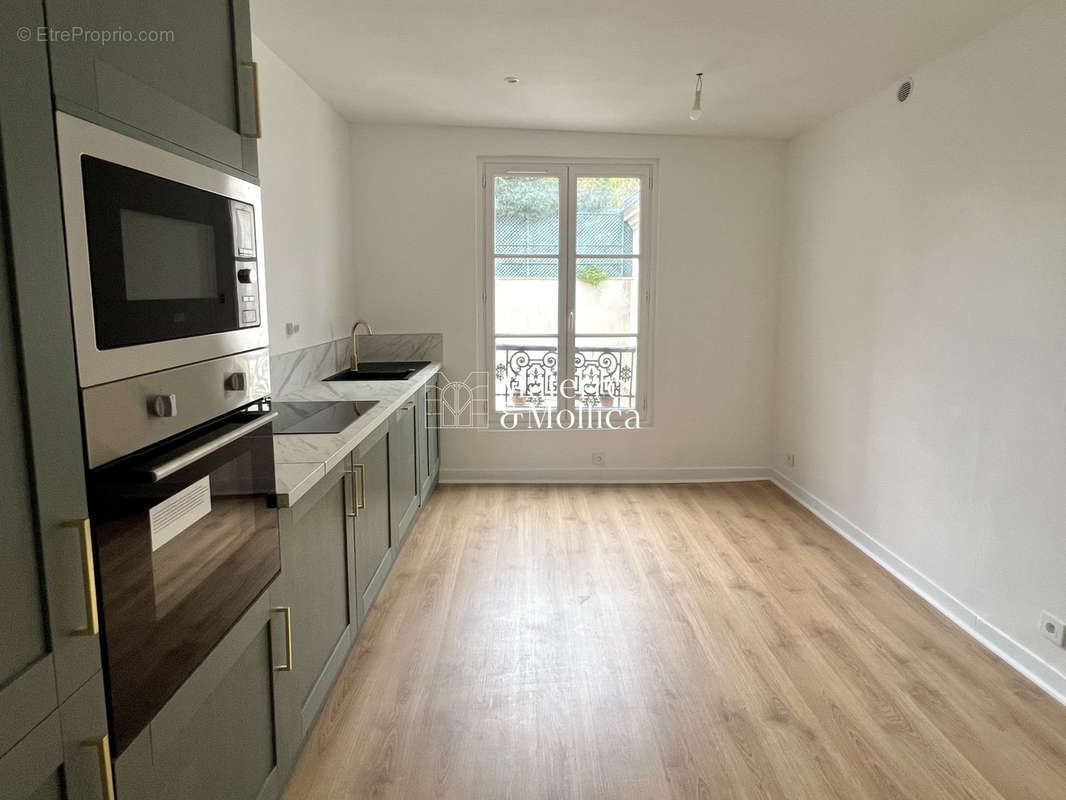 Appartement à PARIS-6E