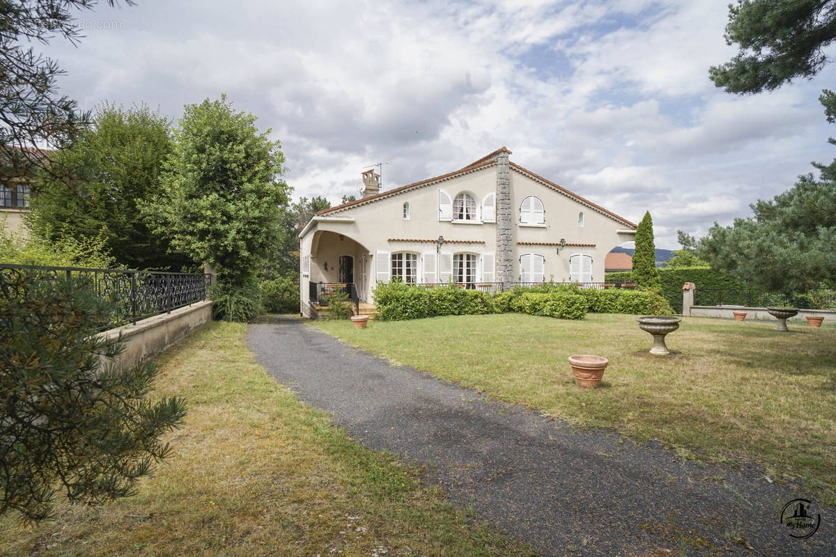 Maison à BAS-EN-BASSET