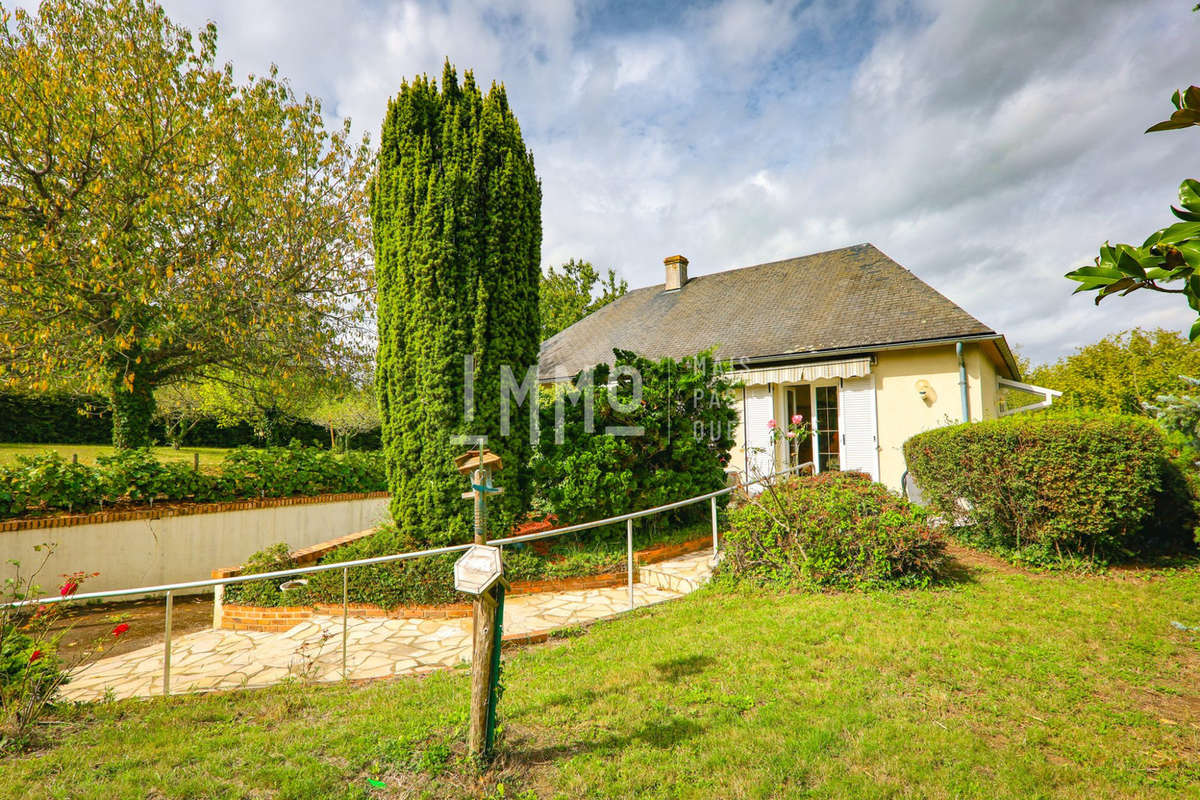 Maison à VOUVRAY-SUR-LOIR