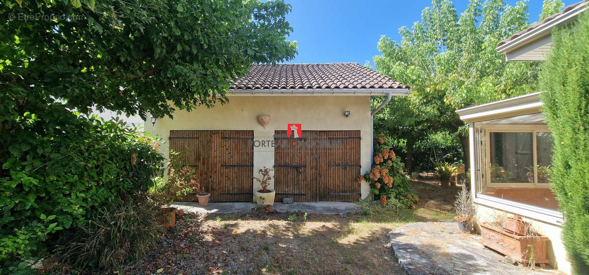 Maison à SAINT-ANDRE-DE-CUBZAC