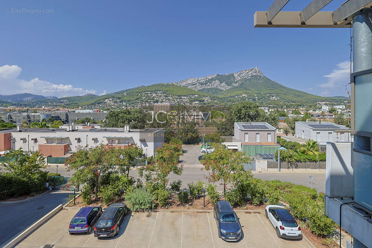 Appartement à LA VALETTE-DU-VAR