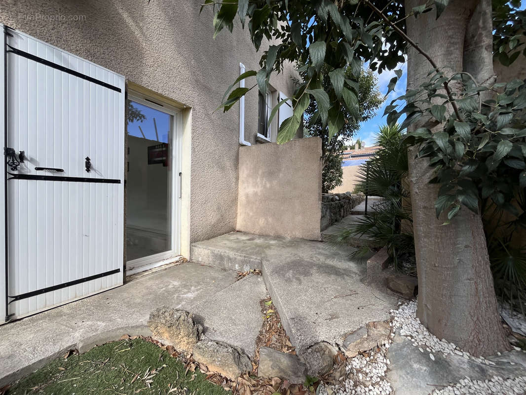 Maison à LEZIGNAN-CORBIERES