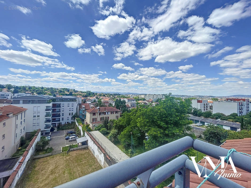 Appartement à VENISSIEUX