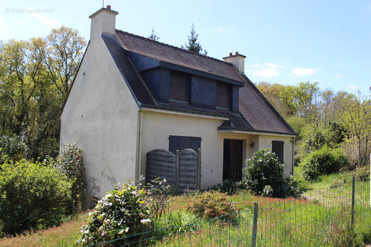 Maison à PLOEREN