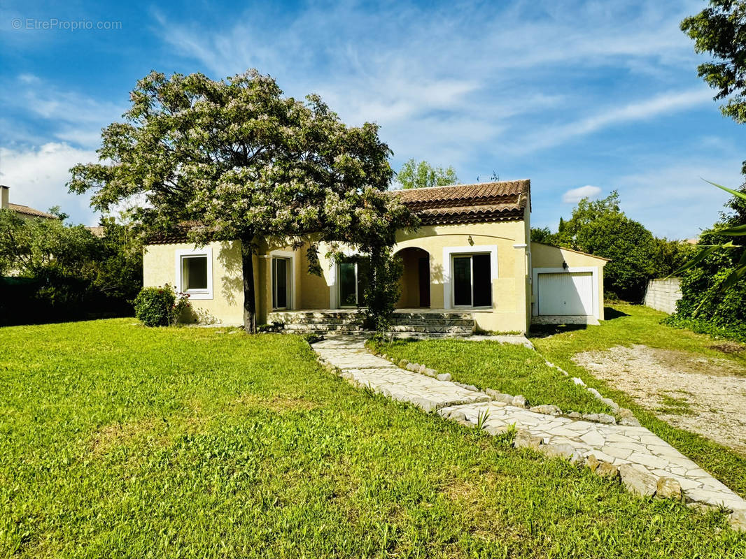 Maison à COURNONTERRAL