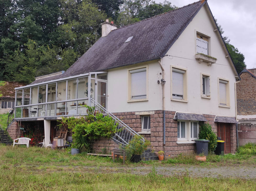 Maison à CHATELAUDREN