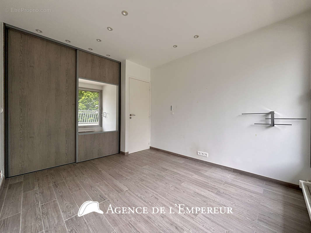 Appartement à RUEIL-MALMAISON