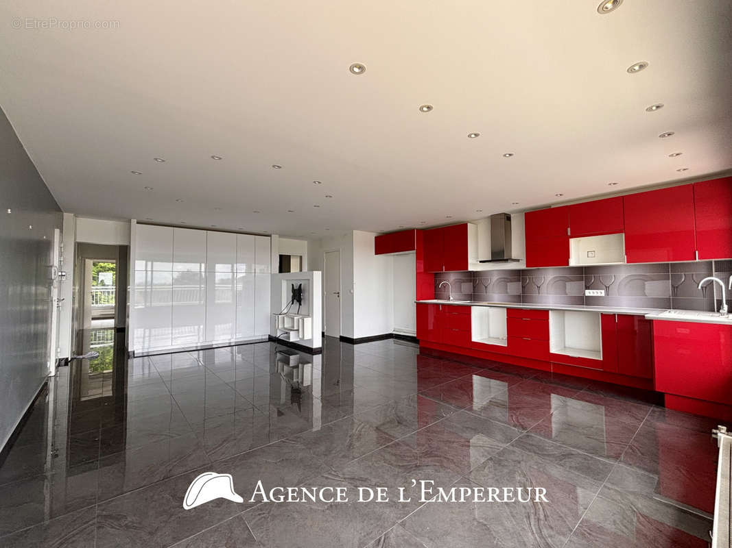 Appartement à RUEIL-MALMAISON