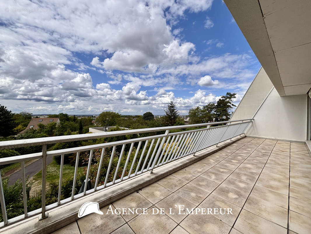 Appartement à RUEIL-MALMAISON