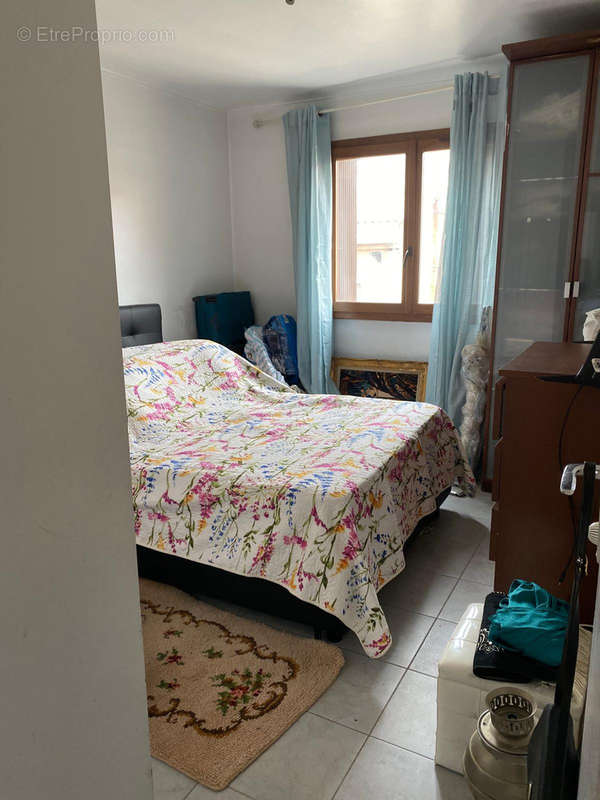 Appartement à MARSEILLE-2E