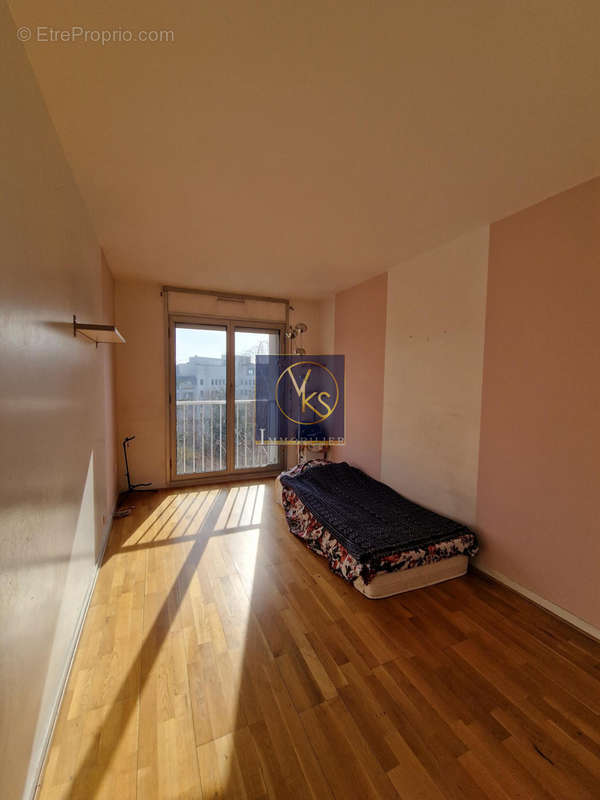 Appartement à PARIS-10E