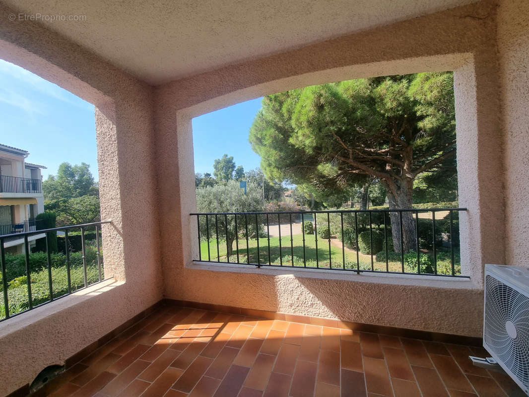 Appartement à SAINT-RAPHAEL