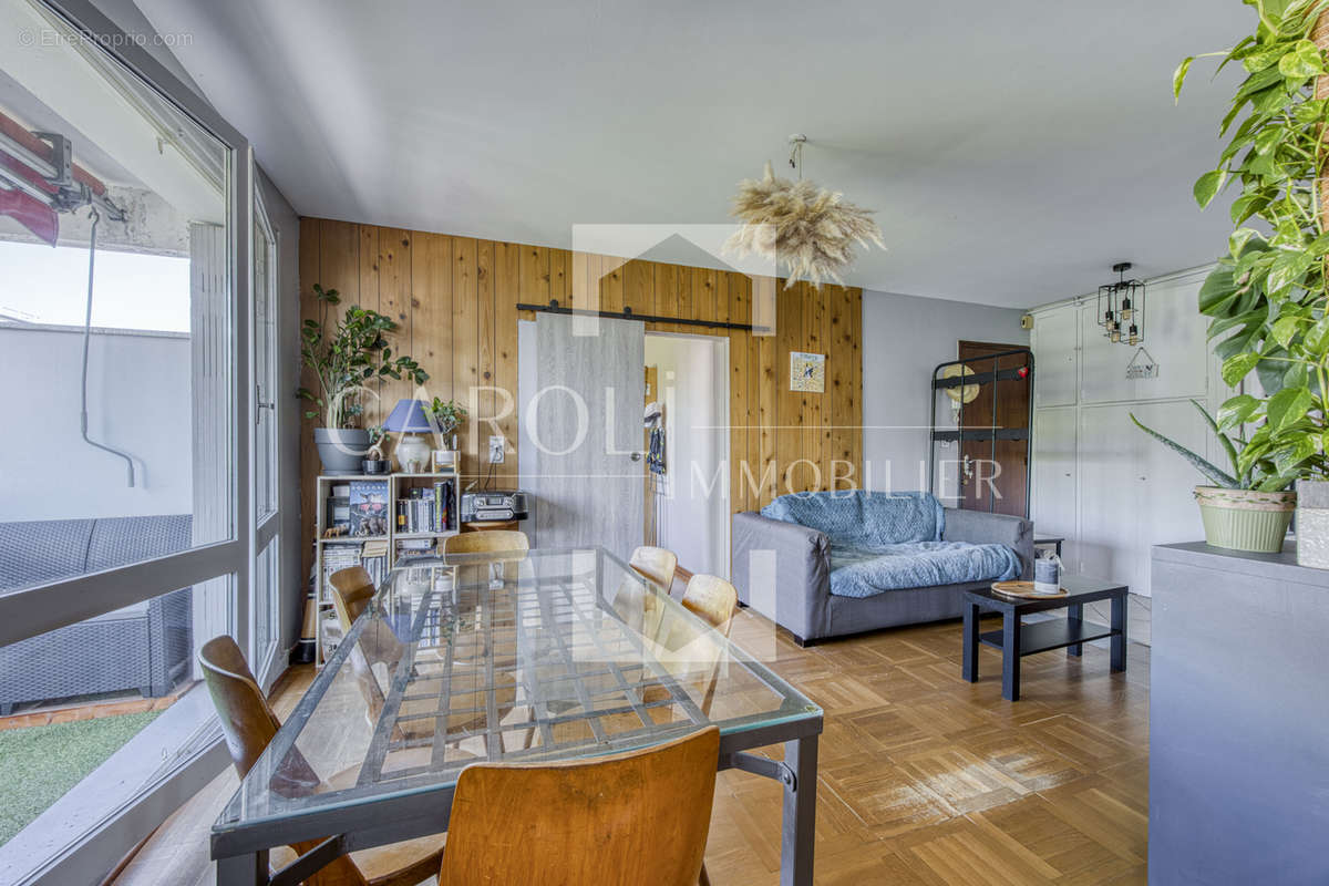 Appartement à ANNECY-LE-VIEUX