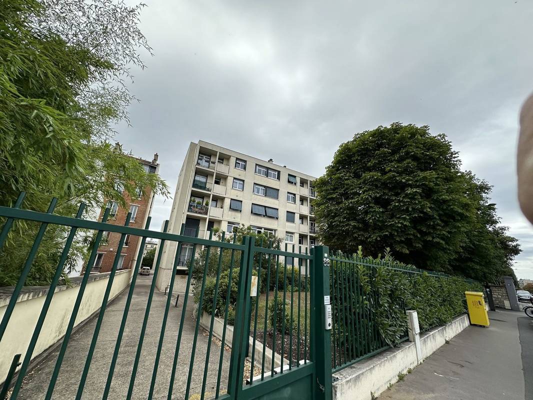 Appartement à ASNIERES-SUR-SEINE