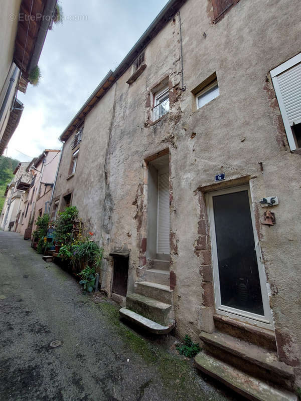 Maison à CAMARES