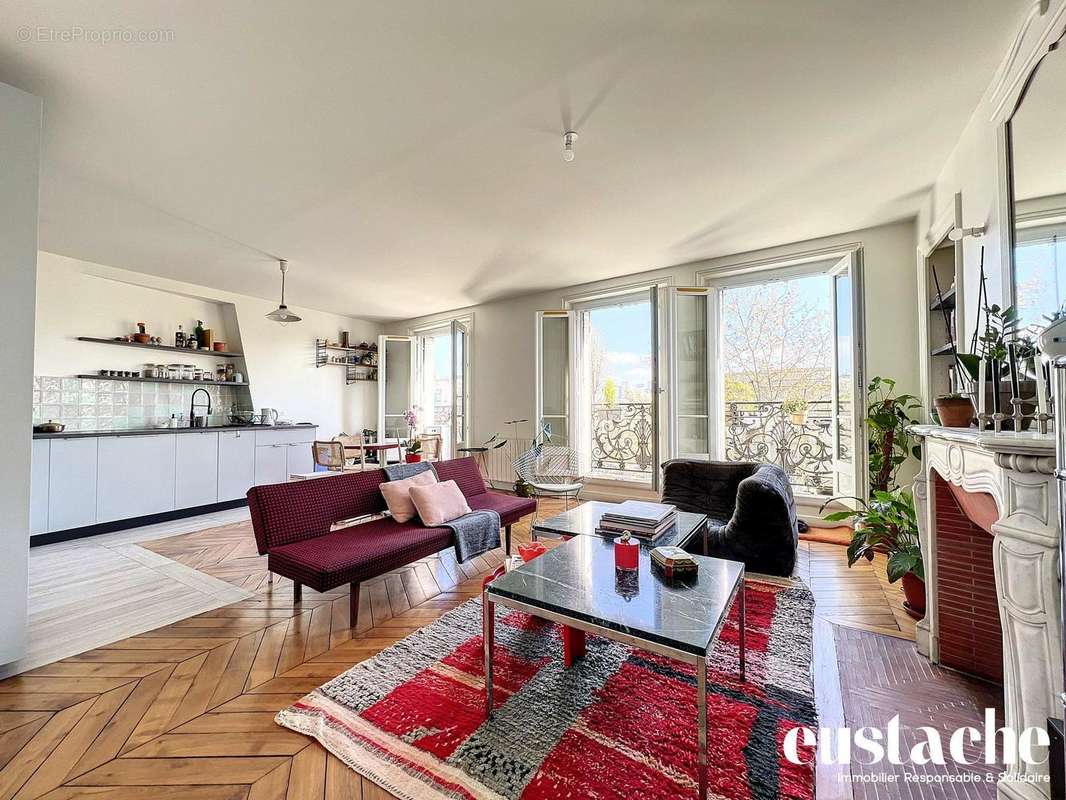 Appartement à PARIS-19E