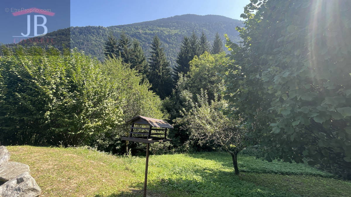 Terrain à SAINT-GERVAIS-LES-BAINS