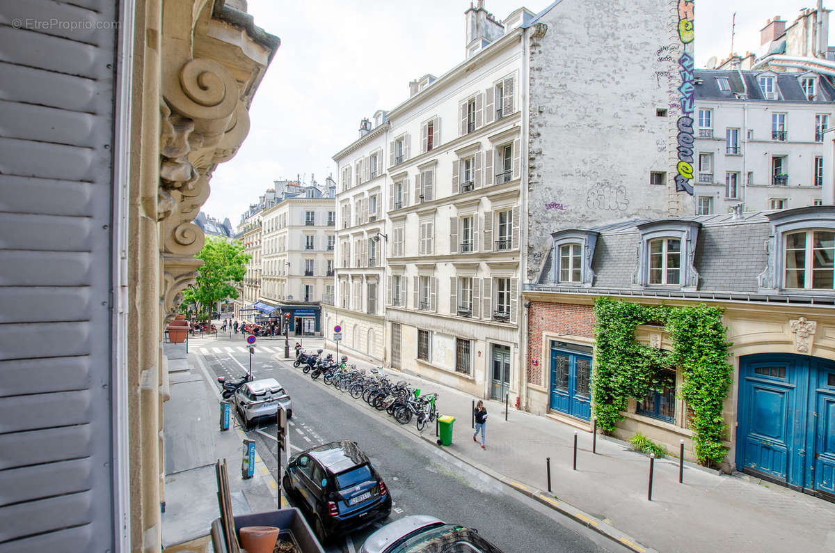 Appartement à PARIS-9E