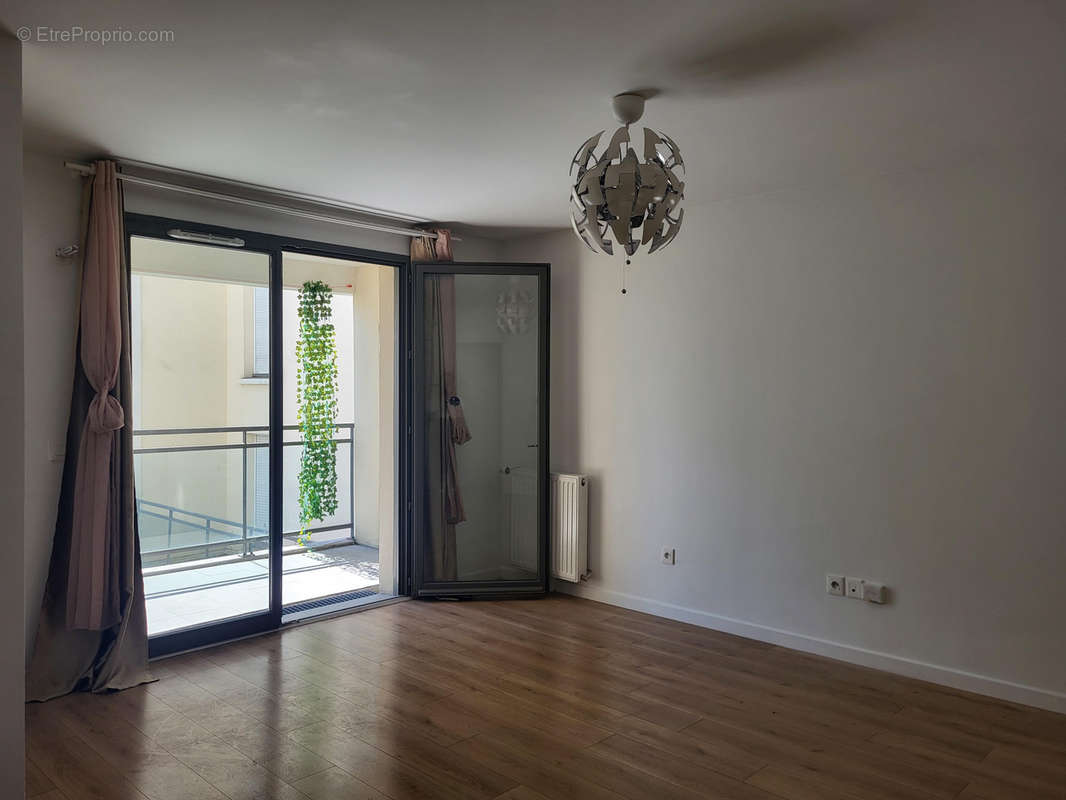 Appartement à PIERREFITTE-SUR-SEINE