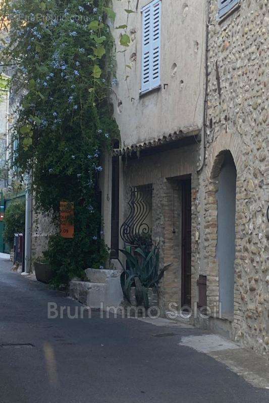 Maison à CAGNES-SUR-MER