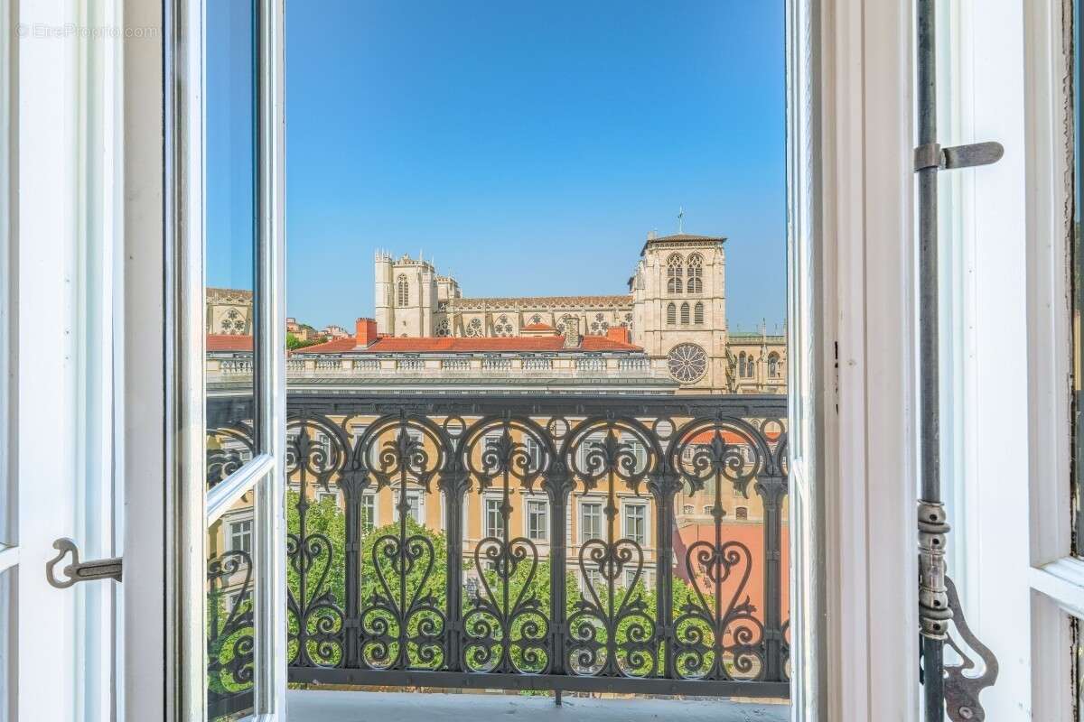 Appartement à LYON-5E