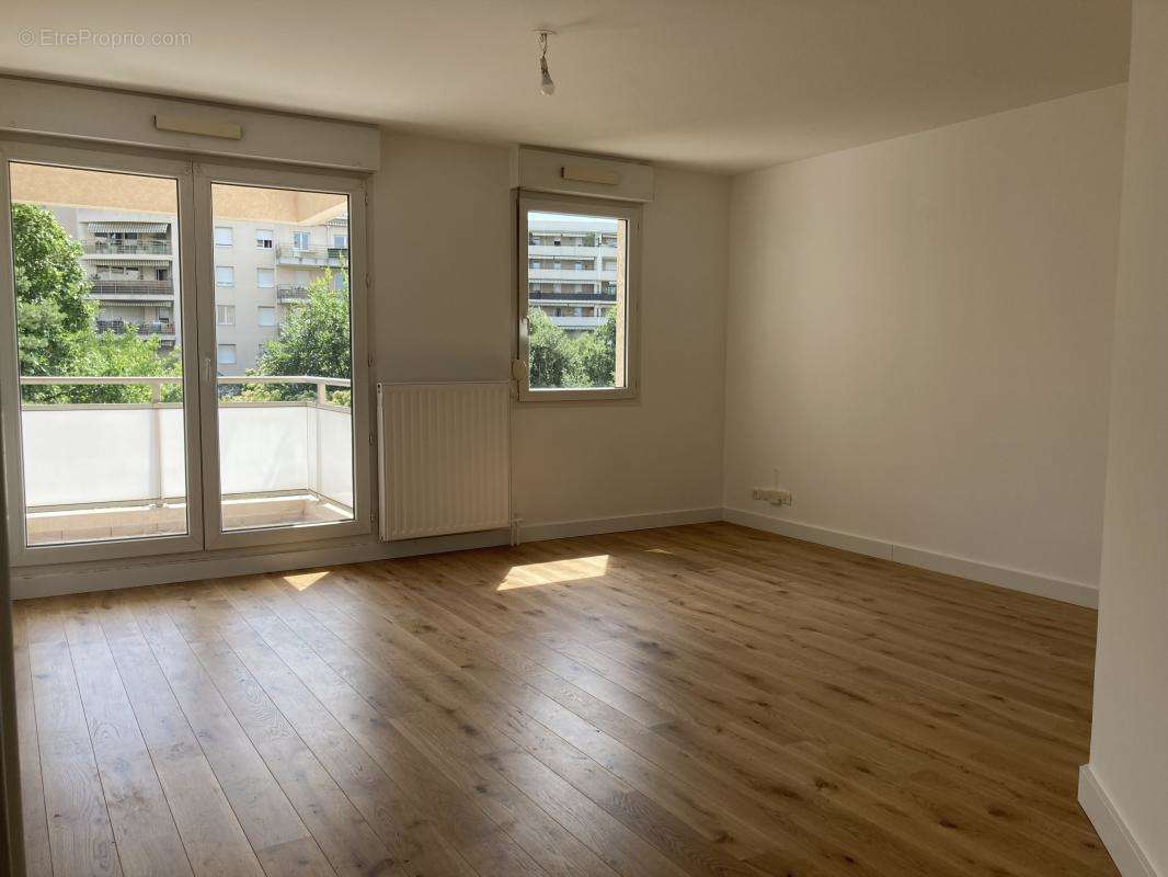 Appartement à VILLEURBANNE