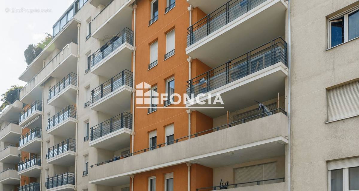 Appartement à VILLEURBANNE