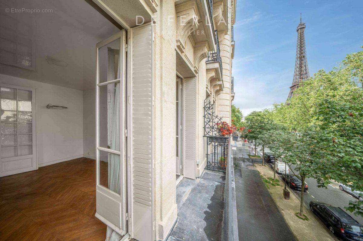 Appartement à PARIS-7E