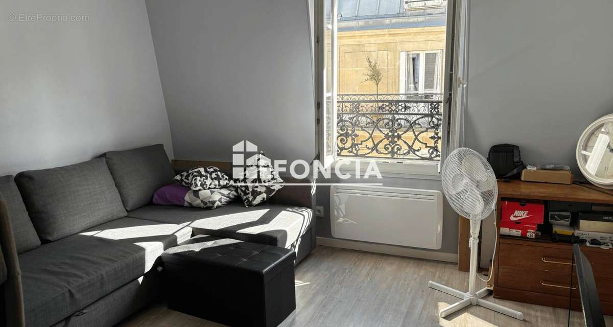 Appartement à PARIS-7E